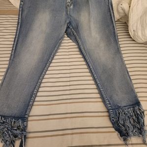 Frayed Hem Jeans